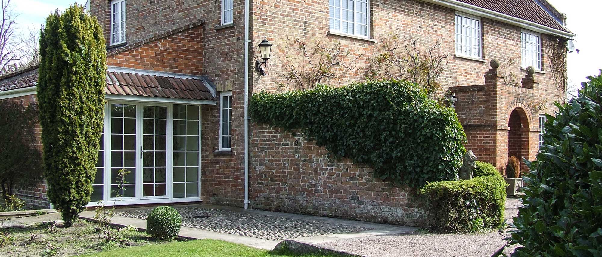 slimline aluminium frames
