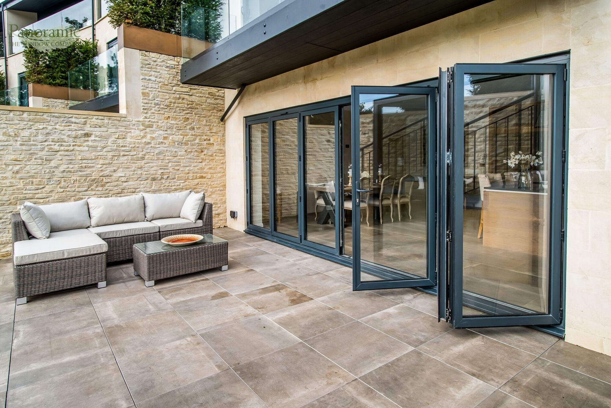 aluminium bifold doors